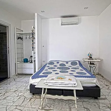 Il Cuoco Pescatore, Ittiturismo Lecardonaie Du Pescou Bed & Breakfast 3*