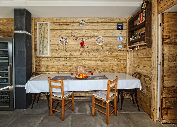 Bed & Breakfast Il Cuoco Pescatore, Ittiturismo Lecardonaie Du Pescou 3*